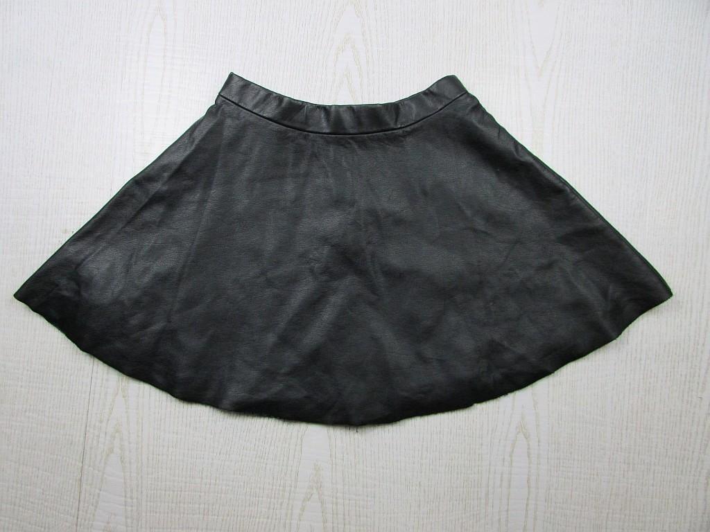 картинка Крутая кожаная юбка от интернет-магазина детской и женской одежды секонд хенд, а также товаров для женщин и детей Odewashka.by